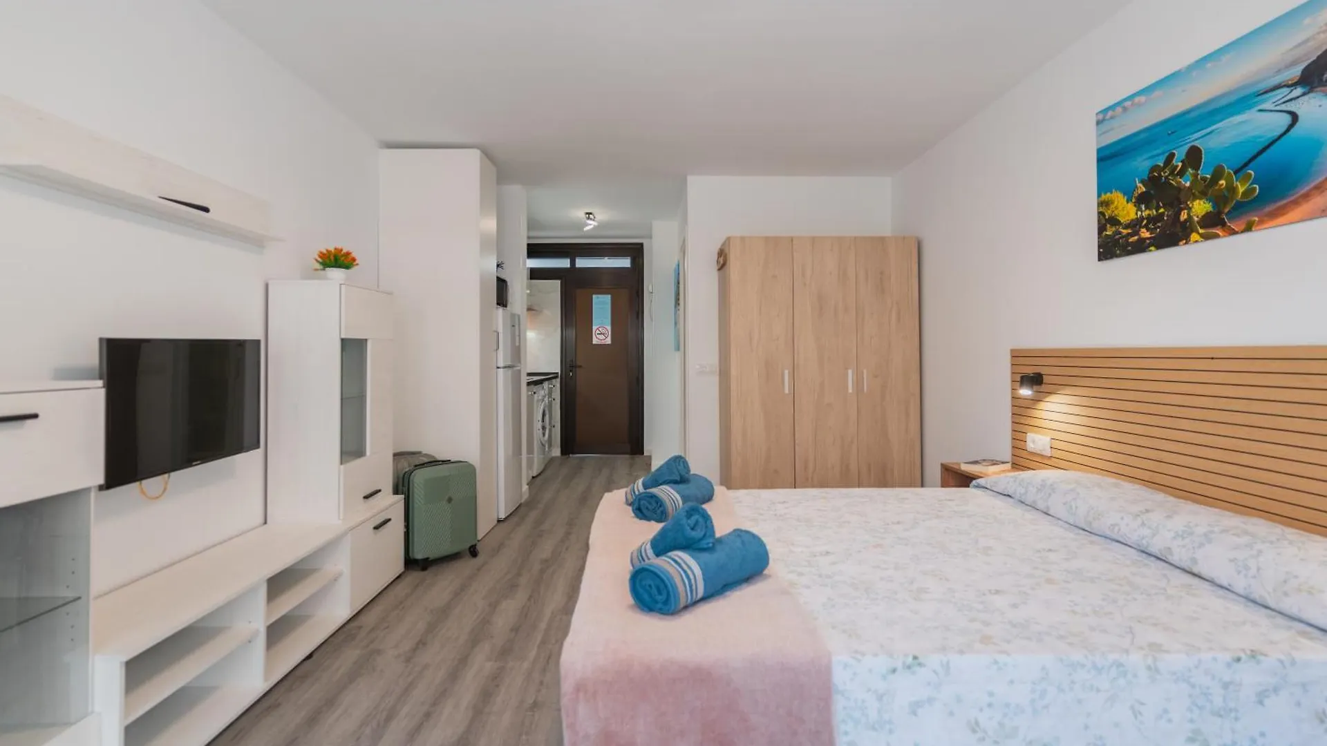 Luxury Studio Quasar Sea View In Olimpia Playa de las Americas